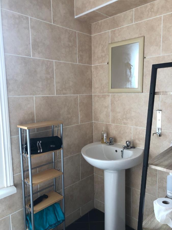 Comfortable Home Away From Home, Town Centre, Free Parking,Multiple Rooms Cheltenham Exterior foto